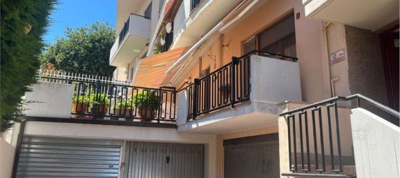 3 bedrooms Apartment in Pescara, Italy No. 338974 2