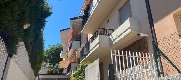 3 bedrooms Apartment in Pescara, Italy No. 338974 34