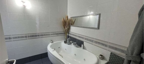 3 bedrooms Apartment in Pescara, Italy No. 338974 26