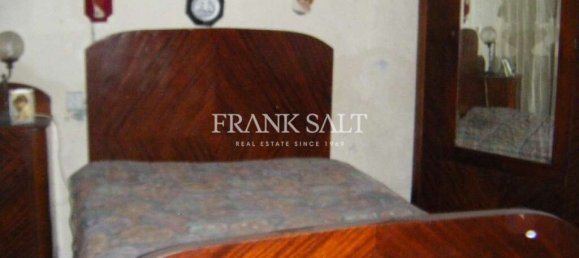 Дом с 4 спальнями в Wardija, Мальта № 2493 10