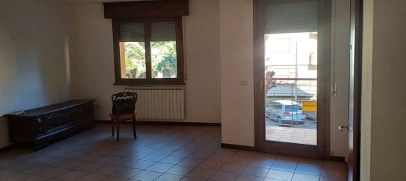 5 bedrooms Apartment in Pordenone, Italy No. 377429 36