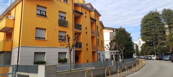 5 bedrooms Apartment in Pordenone, Italy No. 377429 7