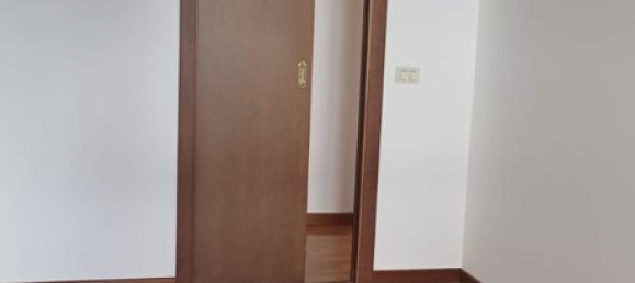 5 bedrooms Apartment in Pordenone, Italy No. 377429 27