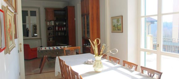 Villa de 5 dormitorios en Bulciago, Italy No. 260368 4