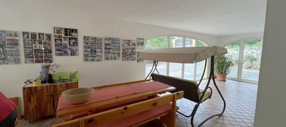 Villa de 5 dormitorios en Bulciago, Italy No. 260368 17