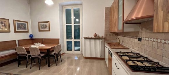 Villa de 5 dormitorios en Bulciago, Italy No. 260368 15