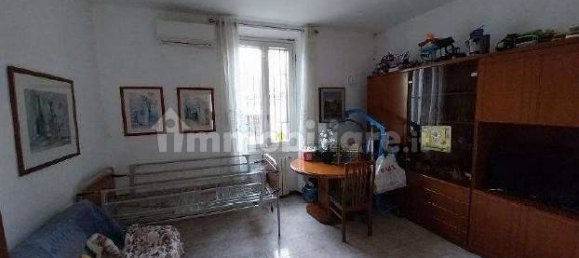 2 bedrooms Villa in Corsico, Italy No. 294992 12