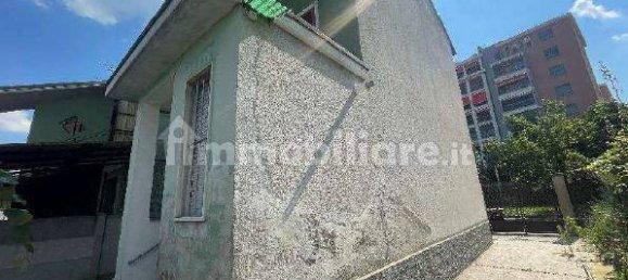 2 bedrooms Villa in Corsico, Italy No. 294992 7