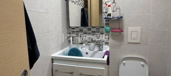 Apartamento de 2 dormitorios en Rho, Italy No. 352156 17