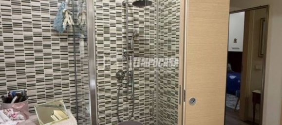 Apartamento de 2 dormitorios en Rho, Italy No. 352156 14