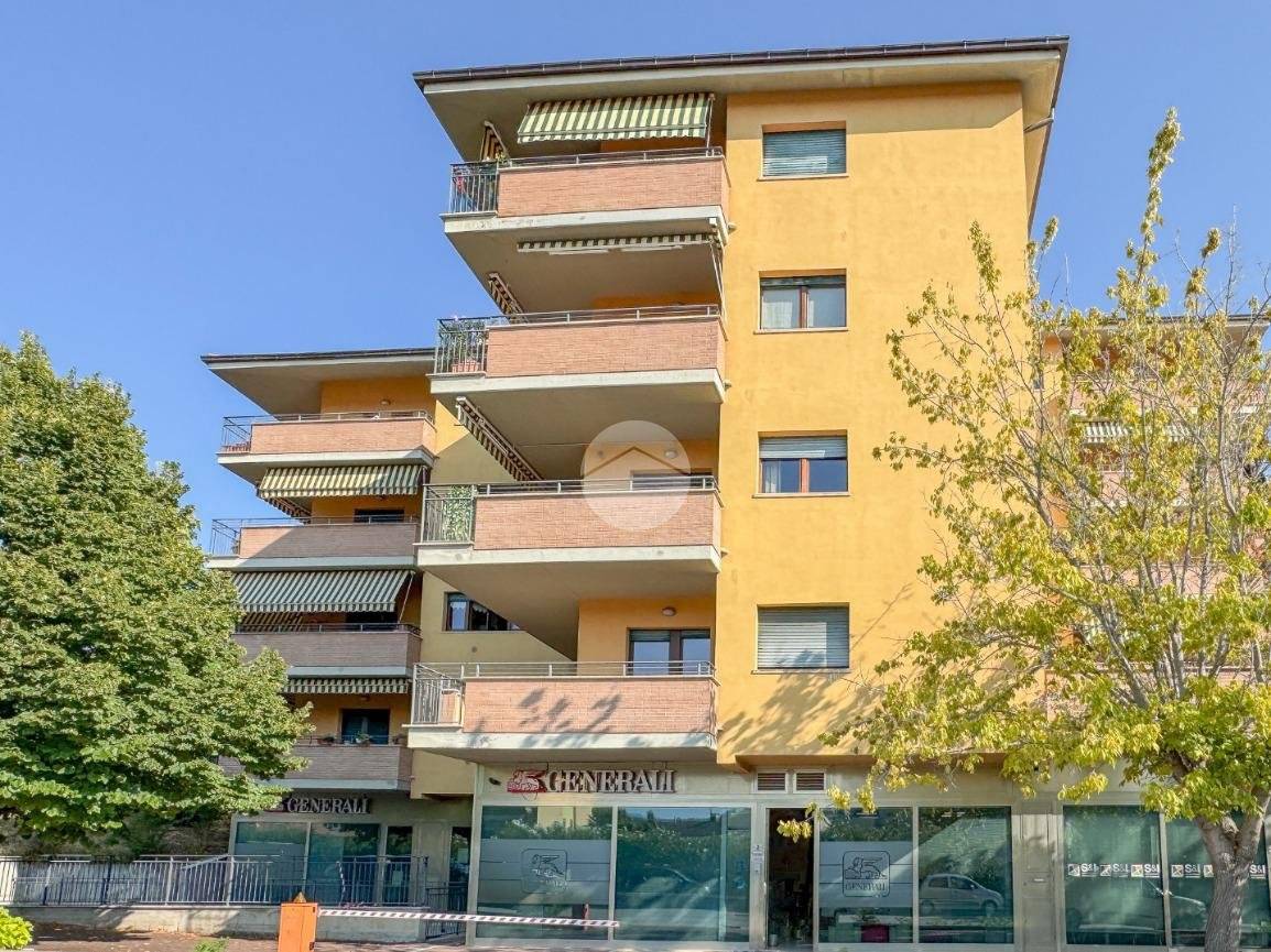 Квартира с 1 спальней в Терамо, Италия № 345361