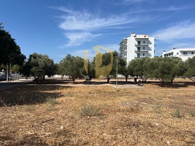 Land in Loule, Portugal No. 245407