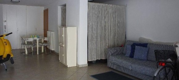 Apartamento de 4 habitaciónes en Rosignano Marittimo, Italy No. 281217 34