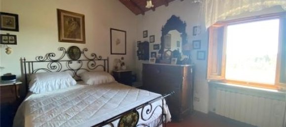 10 rooms House in Lastra a Signa, Italy No. 40833 18