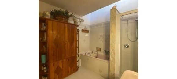 10 rooms House in Lastra a Signa, Italy No. 40833 22