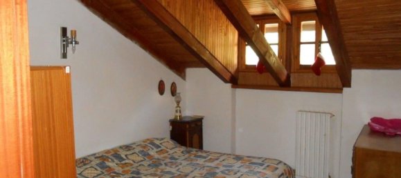 3 bedrooms Apartment in Chialamberto, Italy No. 379359 2