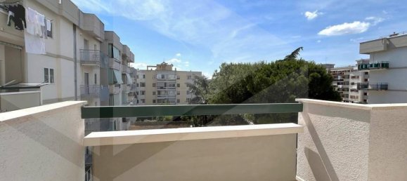 Квартира с 3 комнатами в Бишелье, Италия № 25930 16