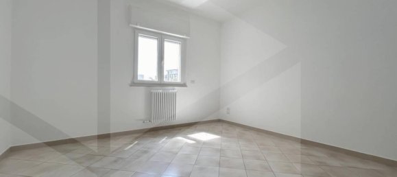 Квартира с 3 комнатами в Бишелье, Италия № 25930 11