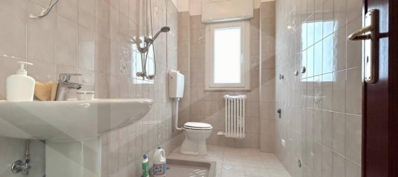 Квартира с 3 комнатами в Бишелье, Италия № 25930 13