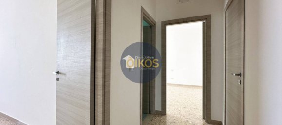 Пентхаус с 3 спальнями в Монополи, Италия № 105962 38