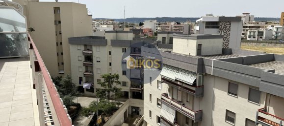 Пентхаус с 3 спальнями в Монополи, Италия № 105962 28