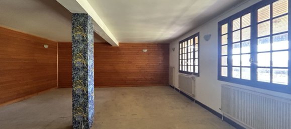 5 bedrooms House in Gard, France No. 336011 11