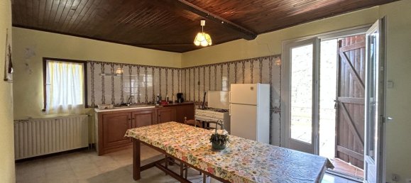 5 bedrooms House in Gard, France No. 336011 7