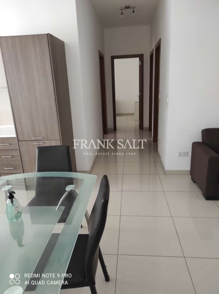 Apartamento T3 em Swieqi, Malta N.º 1195