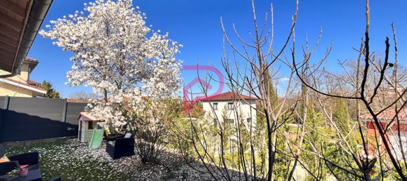 4 bedrooms House in Brindas, France No. 244404 6