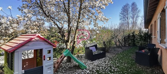 4 bedrooms House in Brindas, France No. 244404 2