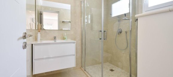 4 bedrooms Villa in Fuengirola, Spain No. 45550 14