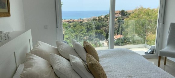 4 bedrooms Villa in Fuengirola, Spain No. 45550 19
