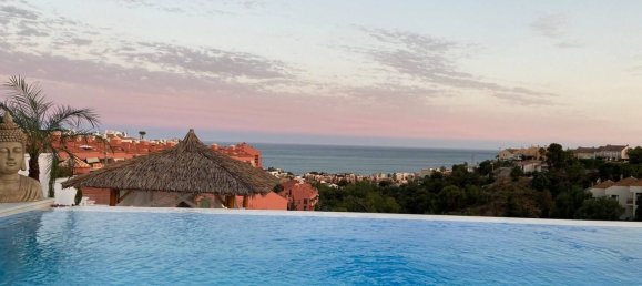 4 bedrooms Villa in Fuengirola, Spain No. 45550 33