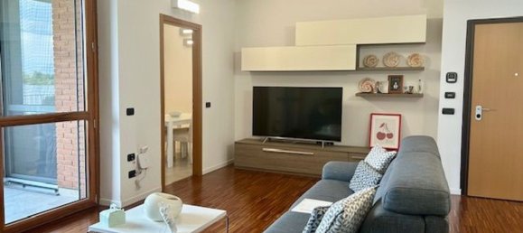 Apartamento de 2 dormitorios en Milan, Italy No. 364259 4