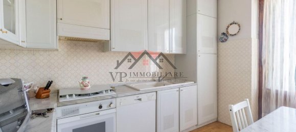 5 rooms Apartment in Pomarance, Italy No. 79211 10