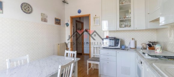 5 rooms Apartment in Pomarance, Italy No. 79211 9