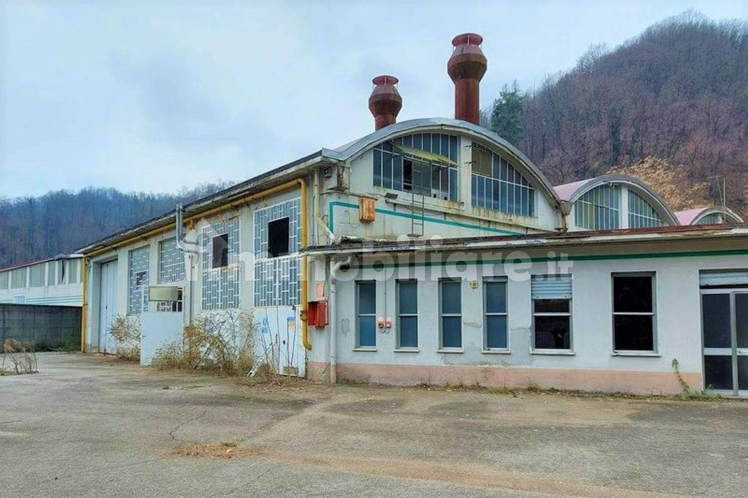 Lagerhaus in Coggiola, Italy 4491m², Nr. 317568