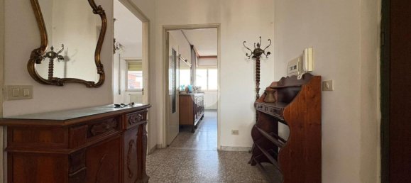 4-salle Appartement à Rome, Italy No. 2429 18