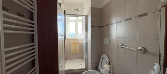 4-salle Appartement à Rome, Italy No. 2429 52