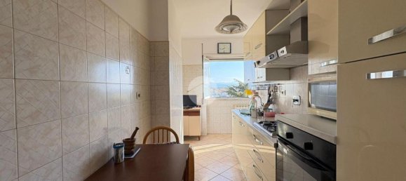 4-salle Appartement à Rome, Italy No. 2429 26