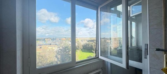 4-salle Appartement à Rome, Italy No. 2429 68