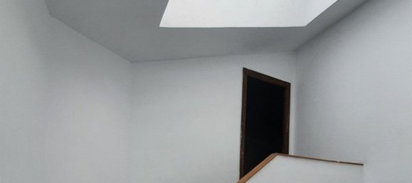 Gebäude in A Coruna, Spain 334m², Nr. 48446 35