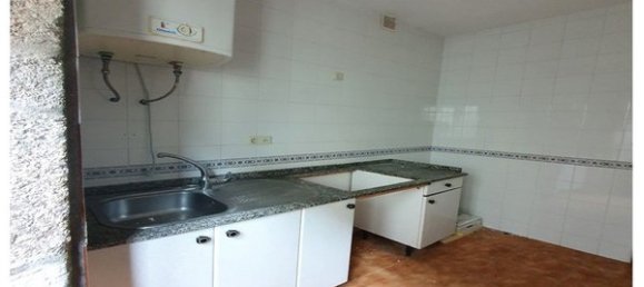 Gebäude in A Coruna, Spain 334m², Nr. 48446 32