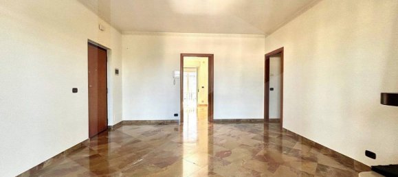 3 bedrooms Apartment in Bitritto, Italy No. 23720 3