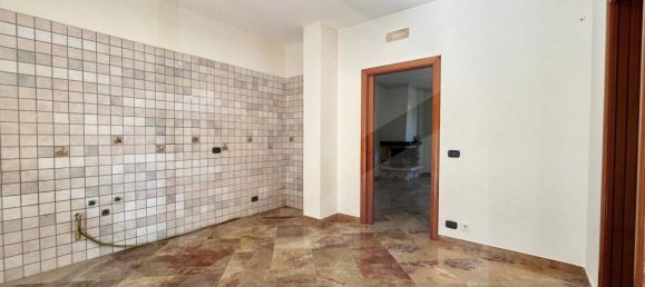 3 bedrooms Apartment in Bitritto, Italy No. 23720 11