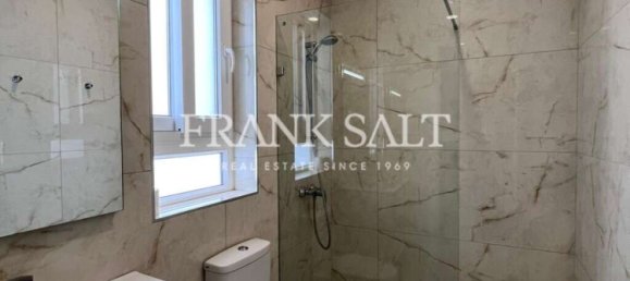 2 bedrooms Penthouse in Gzira, Malta No. 11176 14