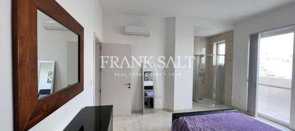 2 bedrooms Penthouse in Gzira, Malta No. 11176 9