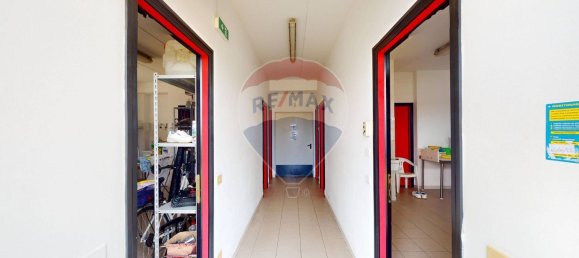 Lagerhaus in Traversetolo, Italy 700m², Nr. 309375 6