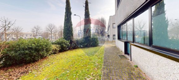 Lagerhaus in Traversetolo, Italy 700m², Nr. 309375 10