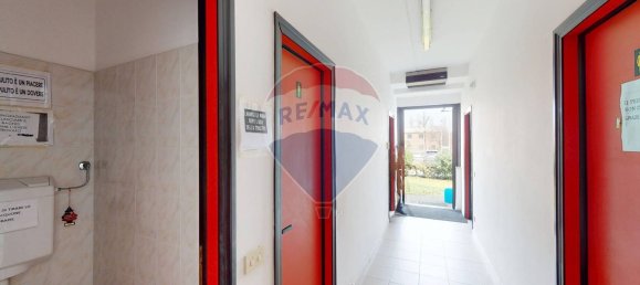 Lagerhaus in Traversetolo, Italy 700m², Nr. 309375 9